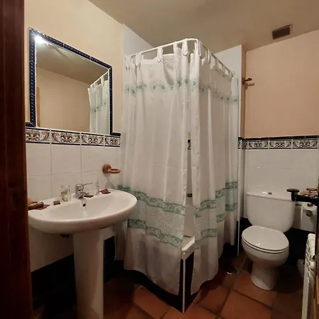 Restaurante De Vendégház 2*